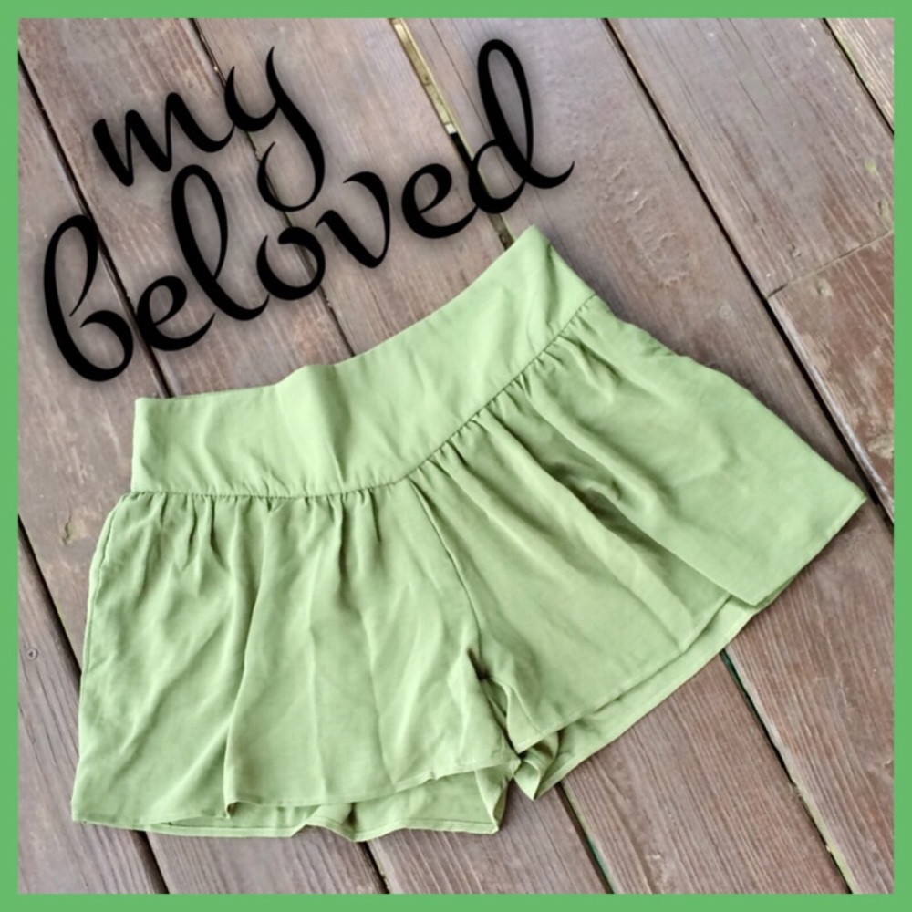 MY BELOVED Olive Shorts